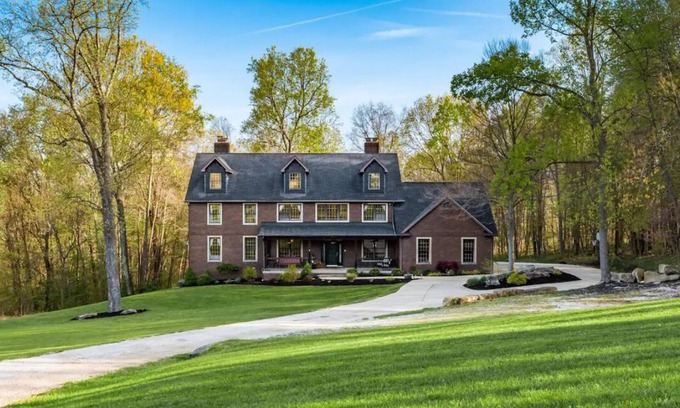 Cambridge Casa | Welcome to our Secluded Retreat Home, near Salt Fork State Park, Cambridge, Ohio
