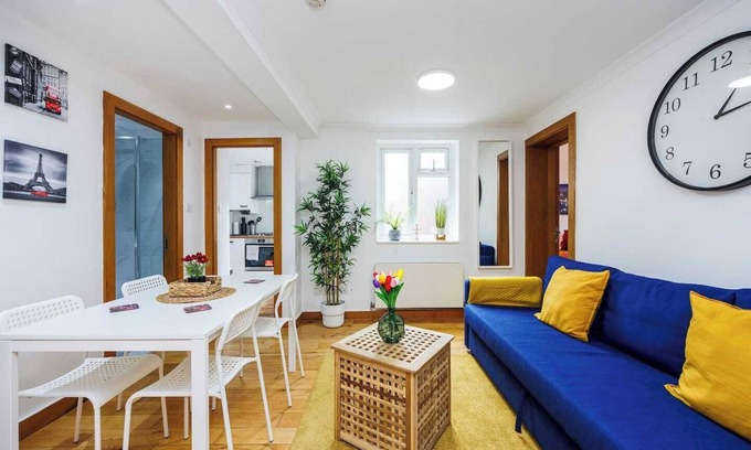 West Kensington Apartamento | Welcome to Plotseeker’s 2 Bedroom Charming & Magnificent Flat
