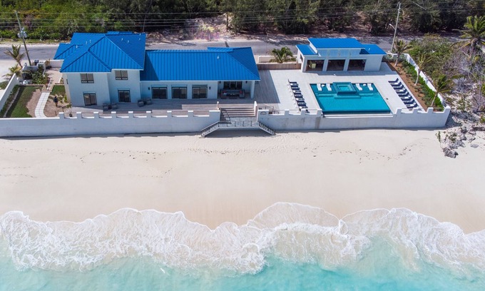 Tar Bay Casa | Bienvenido a Sandy Bum Relájese en el lujo en Tar Bay Beach (6 habitaciones)