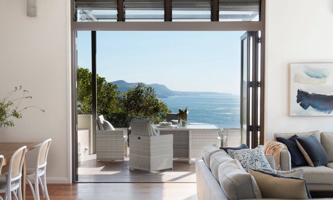 Scarborough Casa | Welcome to Scarborough Villa, your luxurious escape!
