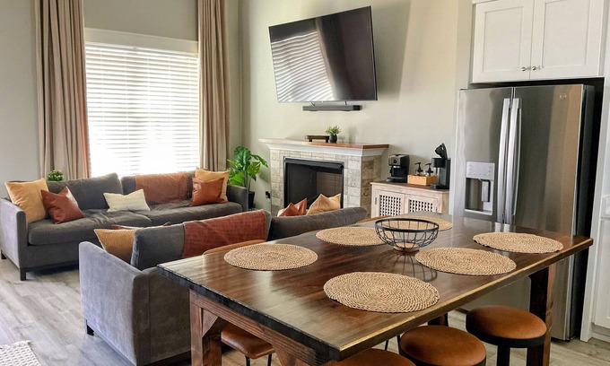 Greenwood Casa | Welcome to The Crescent View