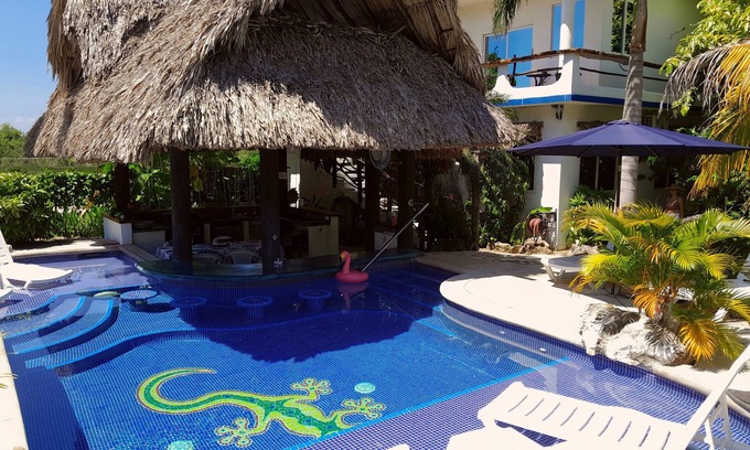 Lake Gardens Casa | Welcome To The Gecko Bungalow! Cottage Cutiest Lil 'en el Caribe!