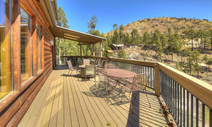 Summerhaven Cabina | Welcome to The Getaway! Spacious cabin in Mt Lemmon Az