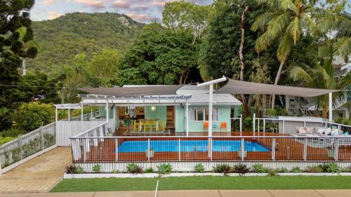 Arcadia Casa | Welcome to The Island House
