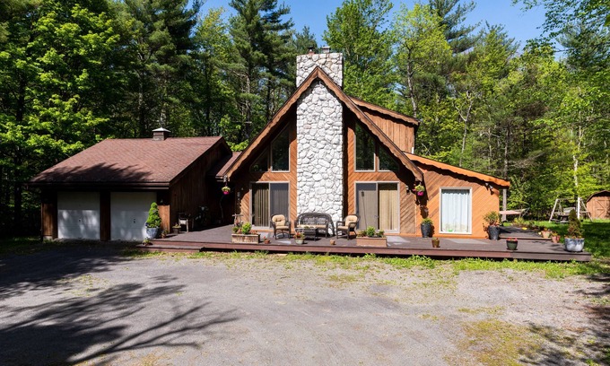 Round Top Casa | Bienvenido al Chalet Shangri-La en The Catskills!