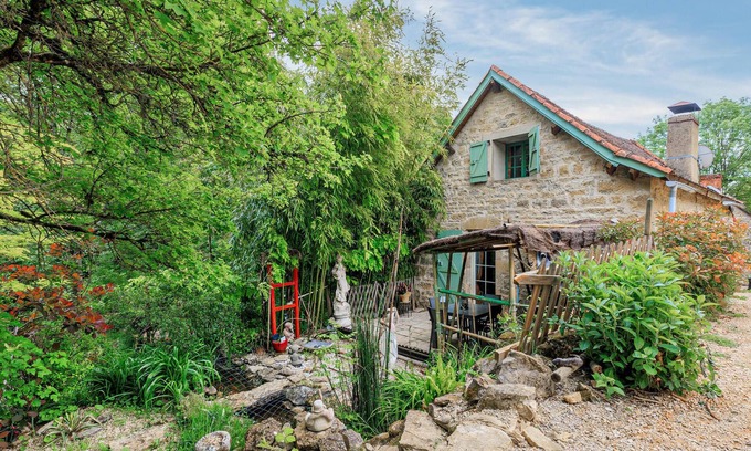 Ginals Casa | Welcome to this charming stone house with swimming pool.