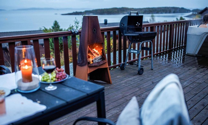Hervik Casa | Alojamiento de 4 habitaciones en Nedstrand