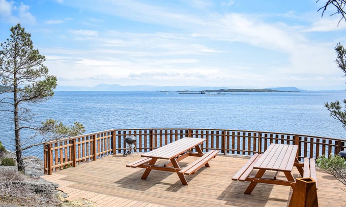 Hervik Casa | Alojamiento de 4 habitaciones en Nedstrand