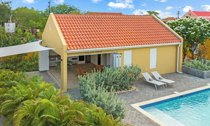 Koralengebied Casa | Welcome to Villa Grandi, where historic charm meets modern comfort