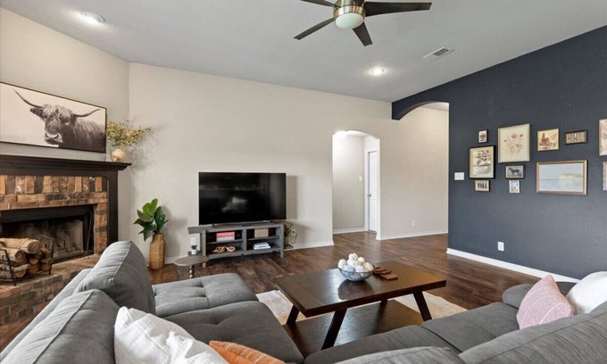 Salado Apartamento | Comfortable 3BR Home in Salado