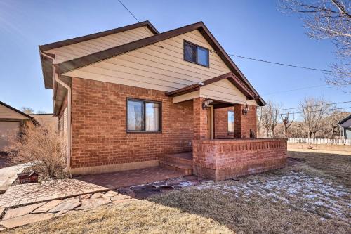 Canon City Casa | Welcoming Cañon City Abode - Walk to River!