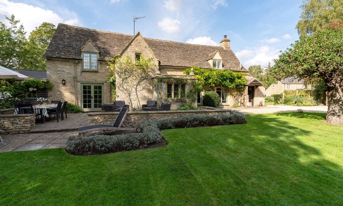 Minster Lovell Cabaña | Welcoming holiday cottage - Causeway Cottage