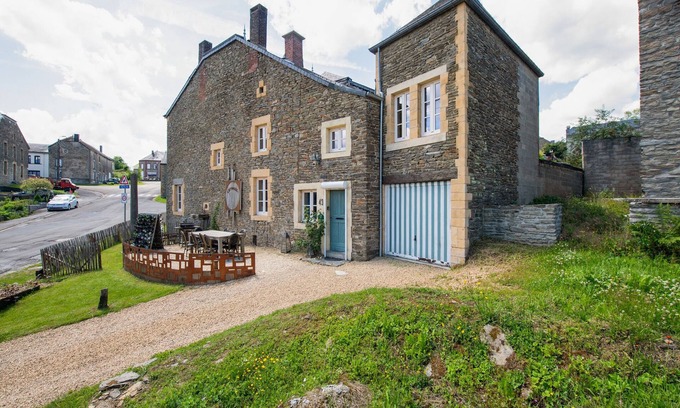 Vresse-sur-Semois Casa | Acogedora casa de vacaciones en Vresse-sur-Semois con terraza