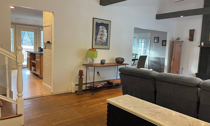 Portsmouth Casa | Welcoming Portsmouth, 3 bedroom home, 1 mile from downtown