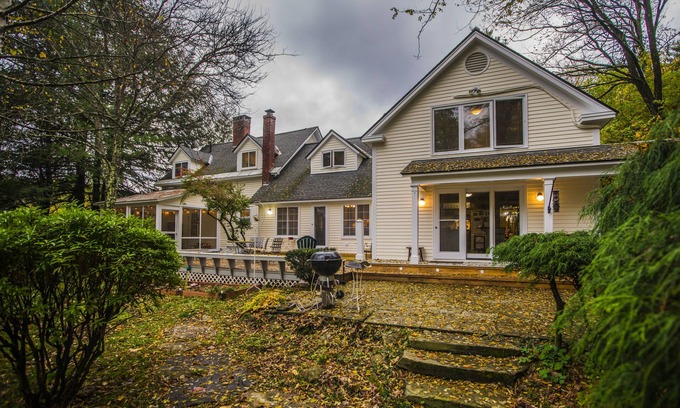 Newfane Casa | ¡La granja Riverside le da la bienvenida!