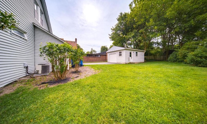 Willoughby Casa | Welcoming Willoughby Home 1 Mi to Historic Dtwn