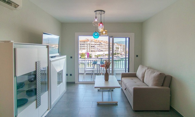 Empuriabrava Apartamento | WELCS APARTAMENTO 270 EMP con vistas al canal