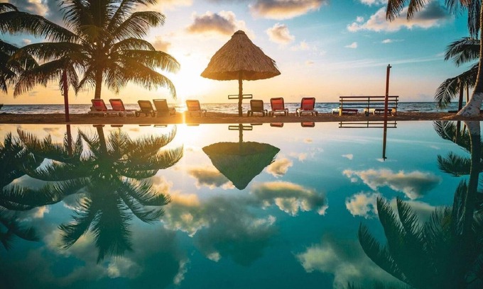 Hopkins Complejo | Well-Appointed Room w/ Private Balcony & Caribbean Sea Views