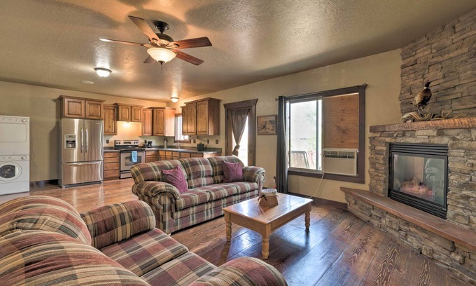 Sterling Casa | Well-Appointed Sterling Casita with Full Kitchen!