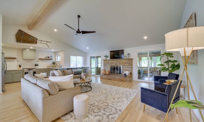 Tulsa Casa | Well-Appointed Tulsa Home w/ Fire Pit & Patio!
