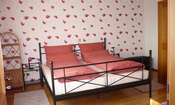 Krahenberg Apartamento | Apartamento bien equipado en las afueras en el suroeste Palatinado