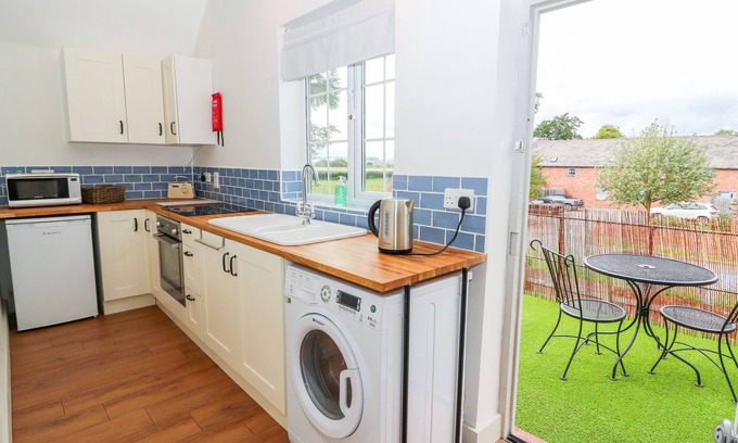 Chester Cabaña | Well House Farm Flat 2