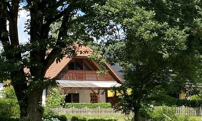 Muritz Casa | Well-kept vacation home, unobstructed lake view/view of the countryside, 90 m to Fleesensee