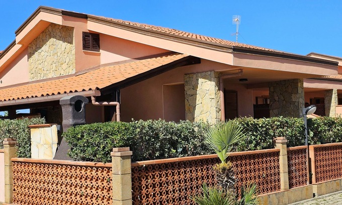 Solfarelli Villa | DESCUENTO MAYO!! VILLA MEDITERRANEA CON JARDIN Y TERRAZA A 50 METROS DE LA PLAYA