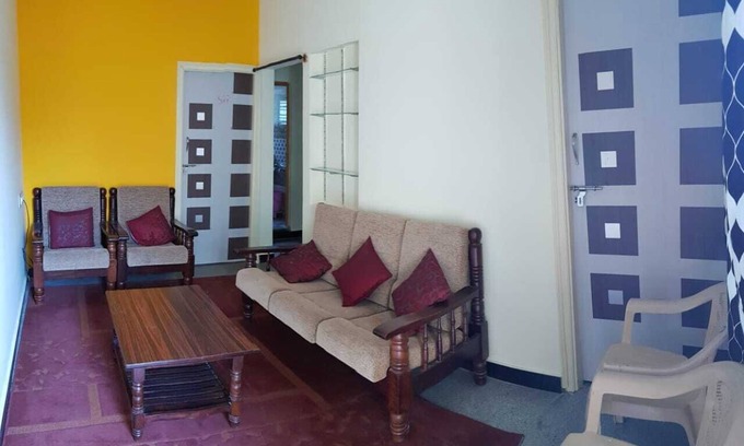 Bengaluru Casa | Piso 2BHK bien ubicado en el segundo piso, casa independiente Vista previa