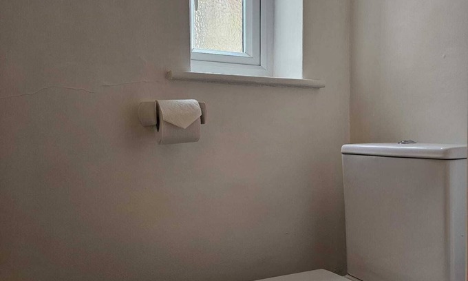 Croxley Green Casa | Well-located House with Patio and parking -Croxley Green- Easy access to London