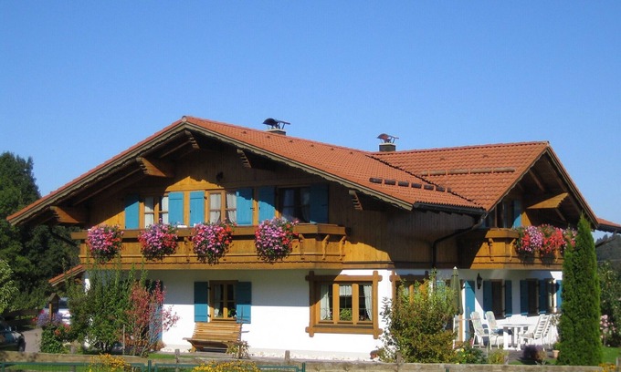 Kappel Apartamento | Bien mantenido casa en una zona tranquila y soleada, con vistas a la montaña - 3 Estrellas DTV