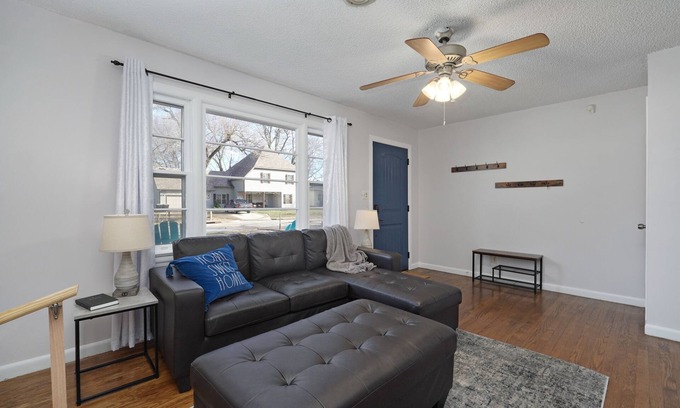 Springfield Casa | Well-stocked and Close to it all!