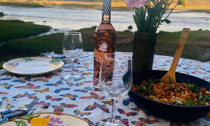 Wellfleet Cabaña | Wellfleet Harbor Waterfront-Duck Creek Cottage