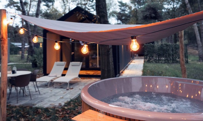 Municipality of Hellendoorn Chalet De Esquí | Wellness Lodge Hottub