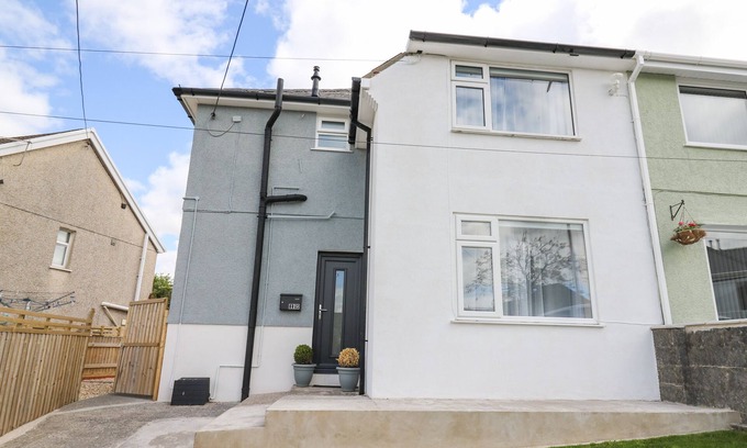 Ammanford Cabaña | WELSH VALLEY HOUSE, family friendly in Gwaun-Cae-Gurwen