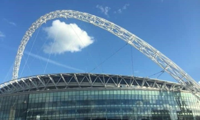 Preston Apartamento | Wembley Apartment 5 min walk to underground & 15 min walk to Wembley stadium.