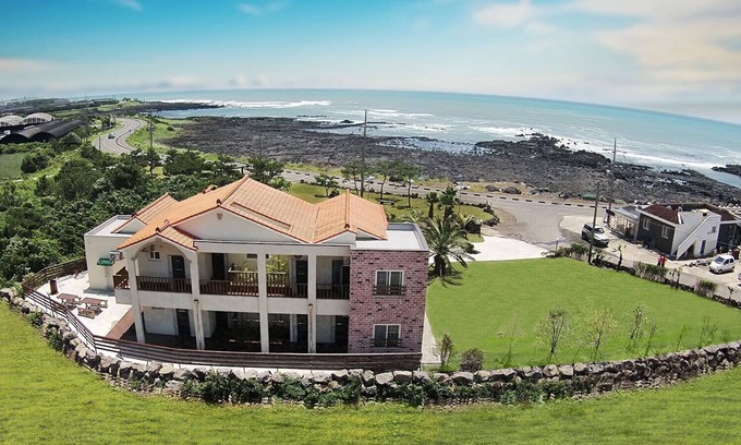Pyoseon Condominio | Weocean Pension