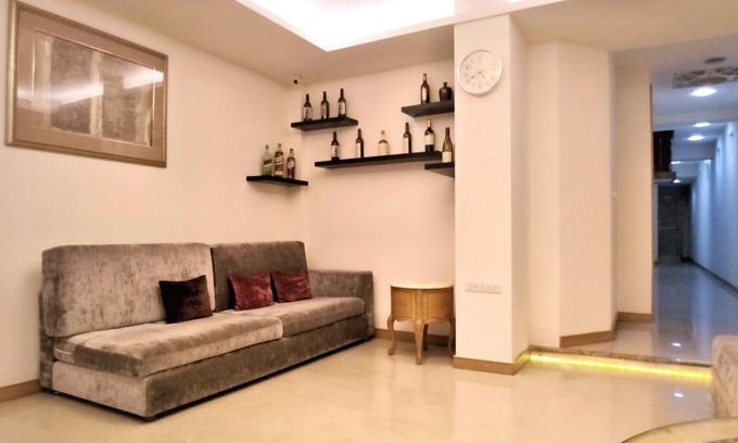 Shilin Casa | West 59 Inn