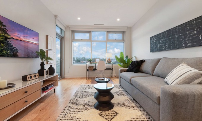 Esquimalt Condominio | West Bay Bliss