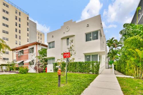 West Avenue Apartamento | West Deco