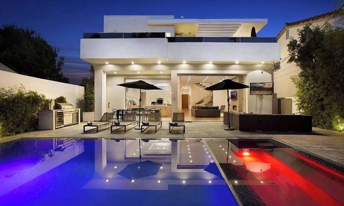 Fairfax District Casa | West Hollywood Retreat: Pool, Chef's Kitchen & More!
