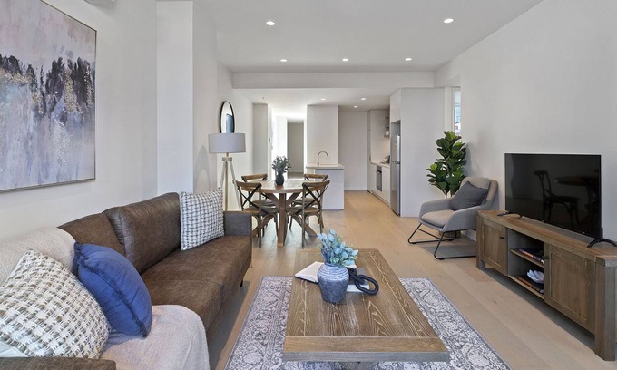 West Melbourne Apartamento | West Melbourne 2-Bed Steps from Flagstaff Gardens