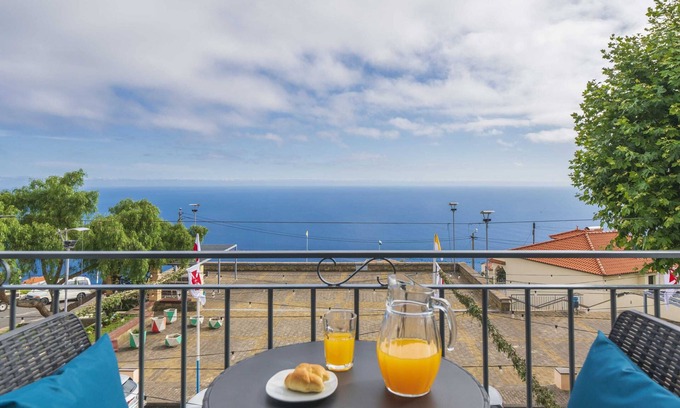 Arco da Calheta Apartamento | West of the Island - Intelsol Calheta Apartments I