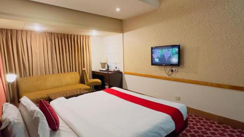 Banani Hotel | West Park Inn
