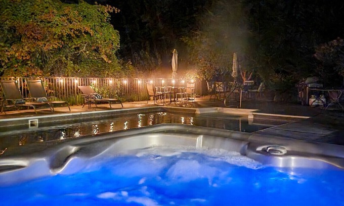 Cornwall Casa | West Point Summer - Jacuzzi, Pool, Event Friendly