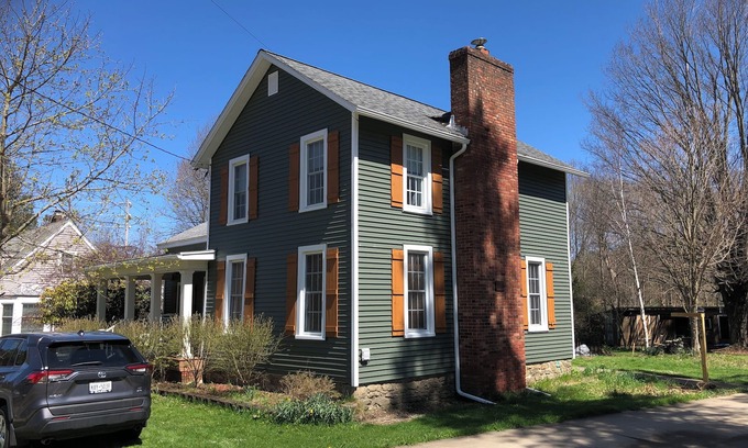 West Valley Otro | West Valley Dream! Pet Friendly Farmhouse located 12 minutes from Ellicottville