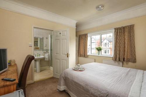 Edgbaston Cabina | Westbourne Lodge Birmingham
