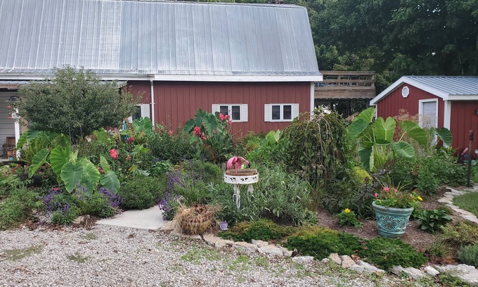 Lowder Casa | Western Barn