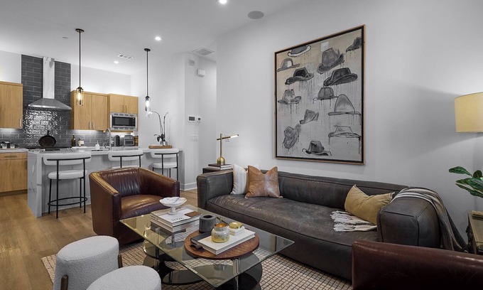 Cedars Condominio | Western Chic Retreat