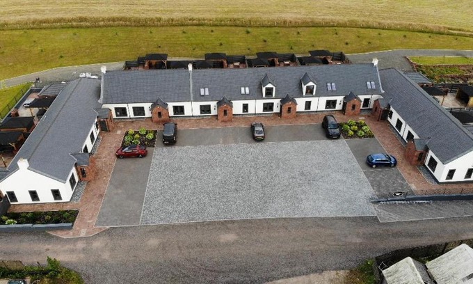 Alexandria Casa | Westertonhill 4 Bedroom Lodge Sleeps 10 with Hot Tub Hire Available